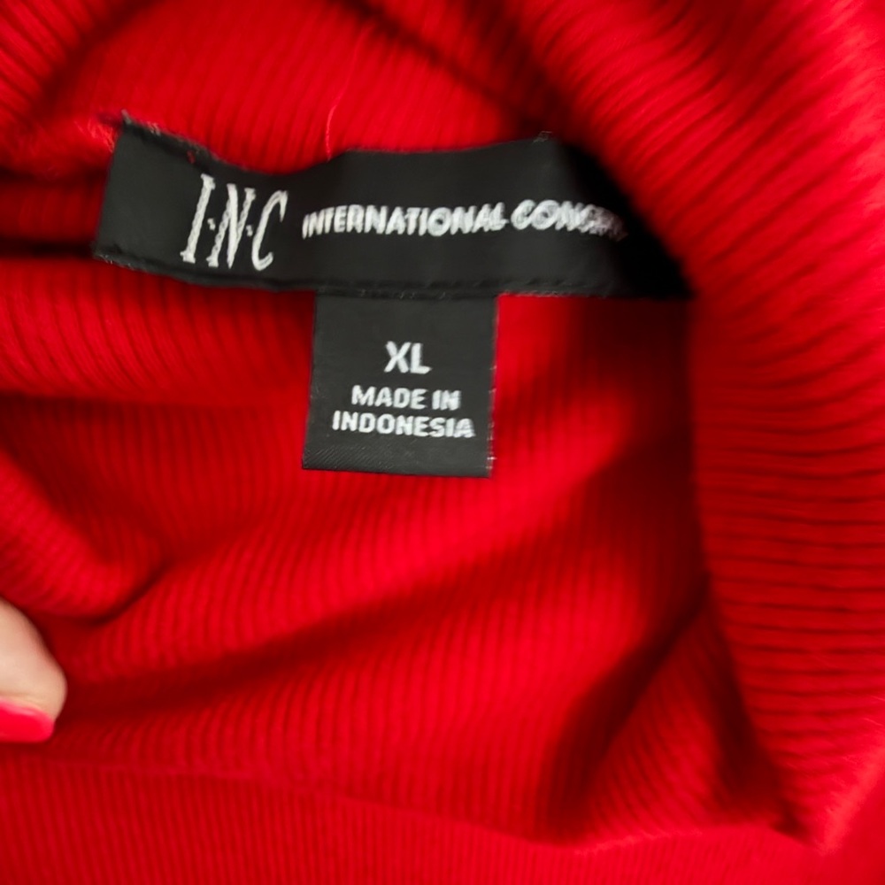 INC International Red Blouse Size XL excellent condition - Picture 3 of 3